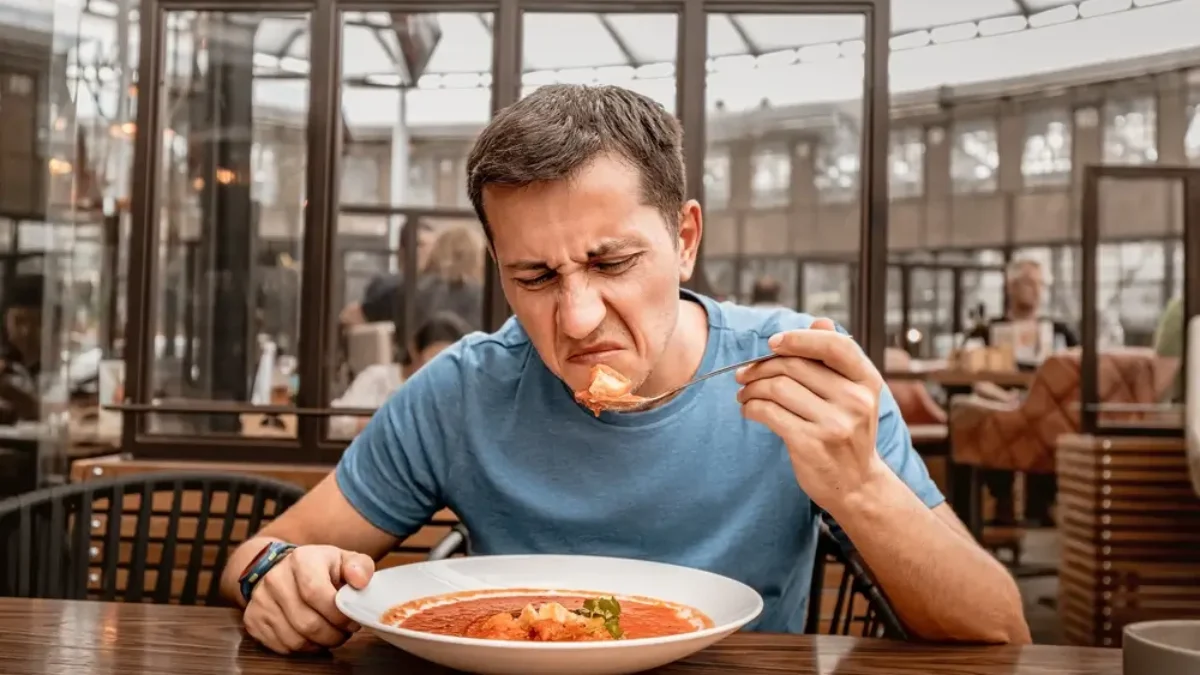 Právník radí, co dělat v restauraci, když dostanete špatné jídlo.